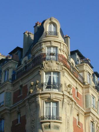 Rue Sarrette