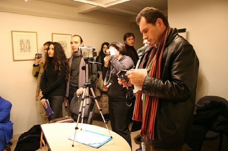 PoliticShow, YouVox, Mémoire-Vive... Les blogueurs