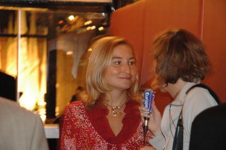 Roxane sur Europe 1 ?