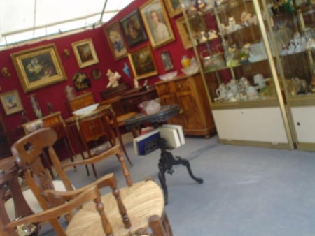 Bibelots et tableaux