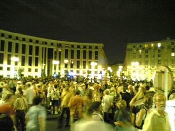 medium_place_de_catalogne.jpg